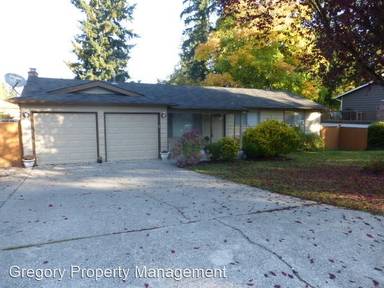 Main picture of 623 220th St SW