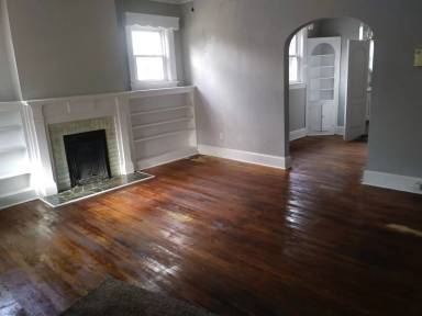 Main picture of 724-730 School St