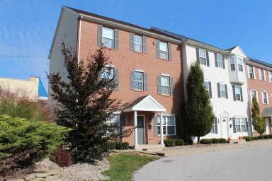 Main picture of 1101-1129  N Byrne Rd