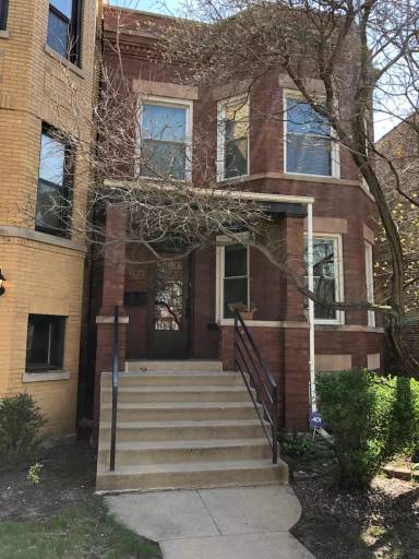 Main picture of 2733 N Francisco Ave