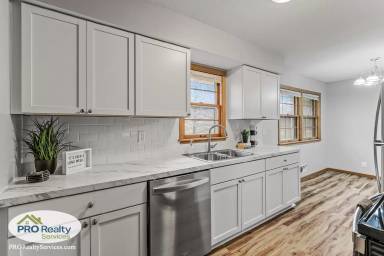Main picture of 4725 Valley Rd