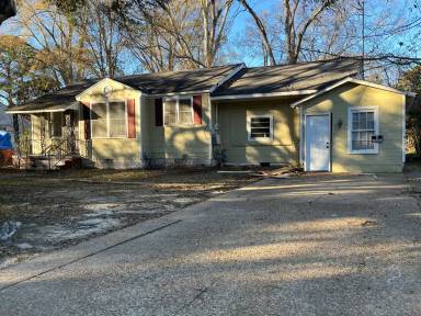 Main picture of 534 Avalon Rd
