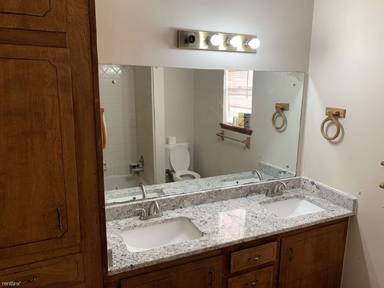 Main picture of 1403 Medina Dr