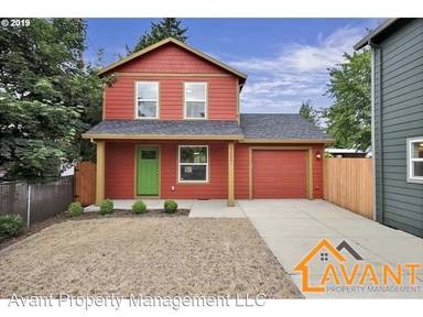 Main picture of 3223 SE 122nd Ave