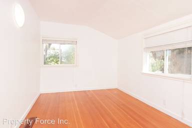 Main picture of 444 Cedar Ave