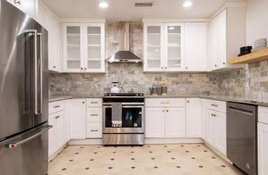 Main picture of 6003 5th Ave