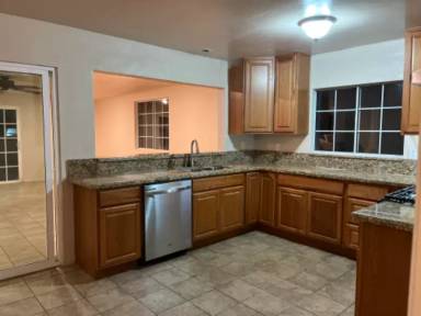 Main picture of 1714 Goodwin Dr
