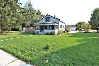 Main picture of 3721 W Kootenai St