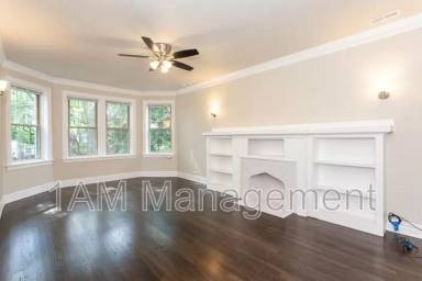 Main picture of 4249 N Lawndale Ave