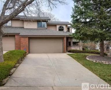 Main picture of 8634 Redstone St