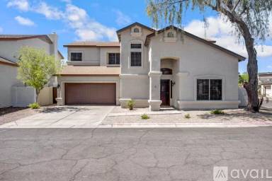Main picture of 1822 S 39th St