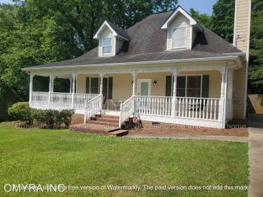 Main picture of 663 Church St