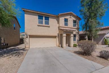 Main picture of 44236 W Kramer Ln