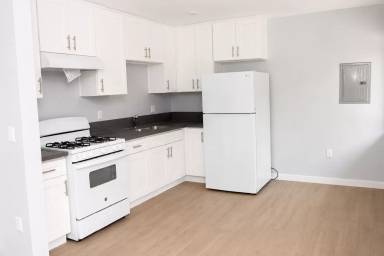 Main picture of 3923 Gibraltar Ave