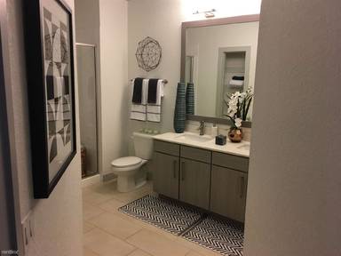 Main picture of Grady Square Apartments