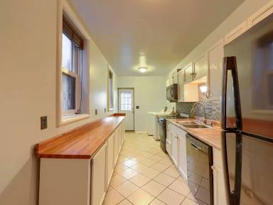 Main picture of 1635 Susquehanna St