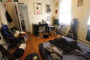 Main picture of 1842 Commonwealth Ave