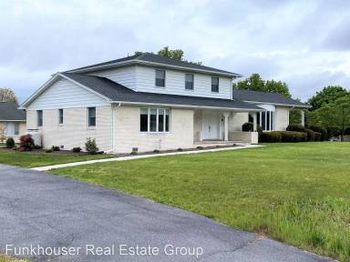 Main picture of 10304 Spotswood Trl