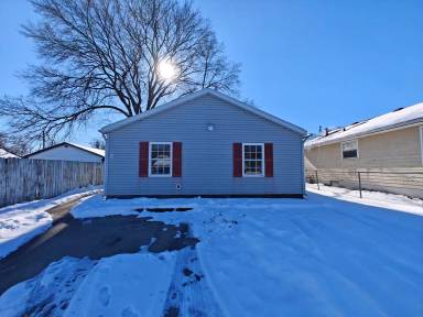 Main picture of 809 Indiana Ave