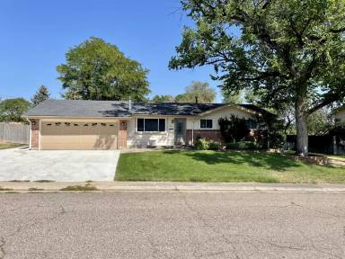 Main picture of 867 W 102nd Ave