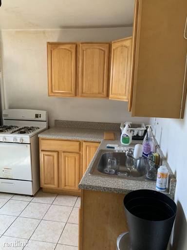 Main picture of 2701 Ocean Ave