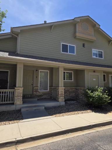 Main picture of 2702 Rigden Pkwy