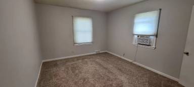 Main picture of 1316 5th St NE