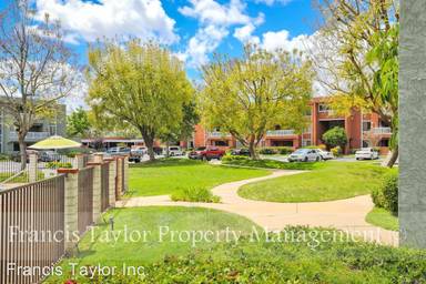 Main picture of 1050 E Washington Ave