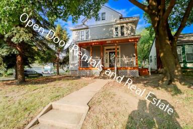 Main picture of 3201 Fairfield Ave