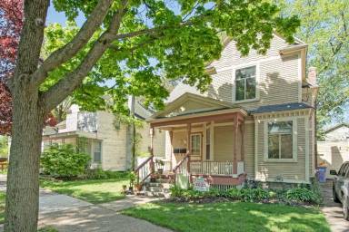 Main picture of 123 Paddock Ave SE