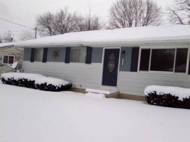 Main picture of 2873 Ohio St