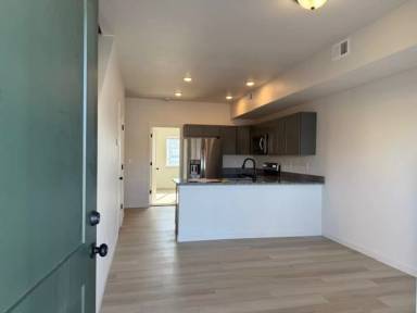 Main picture of 1521 Carol Ann Way