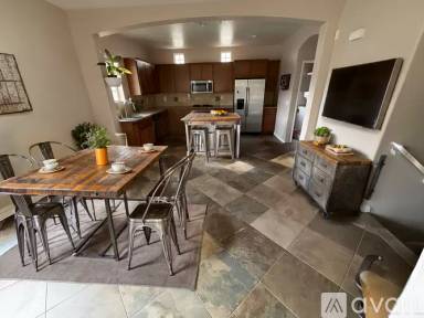 Main picture of 2486 Longstaff Ct