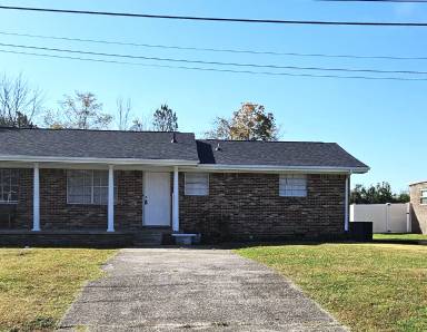 Main picture of 1305 Park Forrest Dr