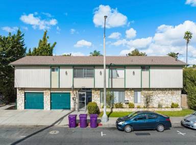 Main picture of 2501 E 4th St
