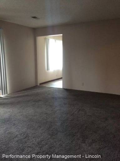 Main picture of 424 N 4th St