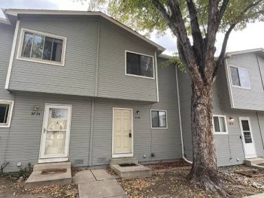 Main picture of 4040 Muse Way