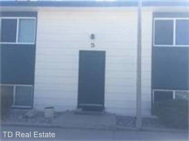 Main picture of 402 Miller Ln