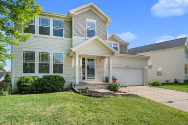 Main picture of 16417 Corby St