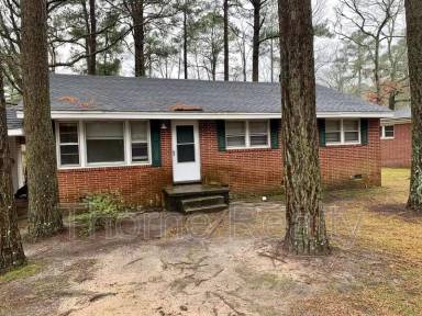Main picture of 1905 Windsor Dr