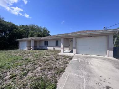 Main picture of 4734 15th St SW
