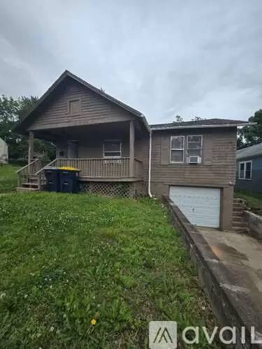 Main picture of 4409 Myrtle Ave