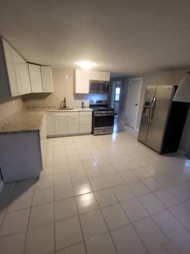 Main picture of 97 1st St