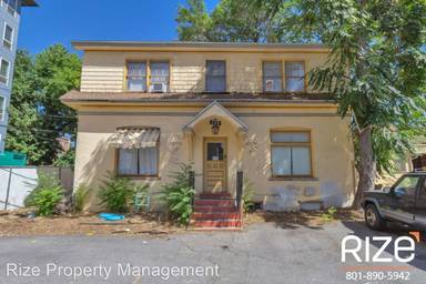 Main picture of 327 E 100 S