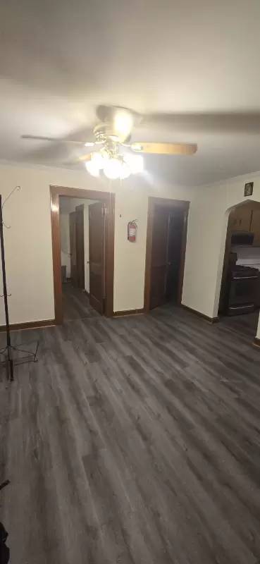 Main picture of 46 Strong St