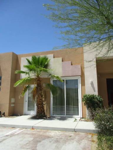 Main picture of 4022 E Calle de Carlos