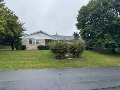 Main picture of 1035 Ridge Ave