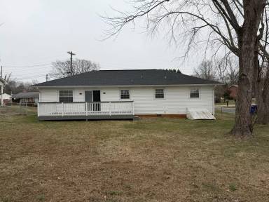 Main picture of 326 Redwood St