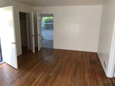 Main picture of 1021 W Tulare Ave