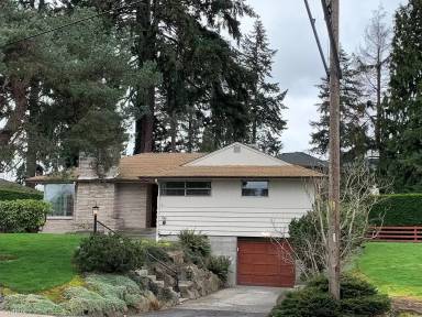 Main picture of 6523 5th Ave NE